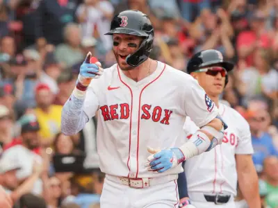 Trevor Story decides to stay with Red Sox, won’t opt out of contract