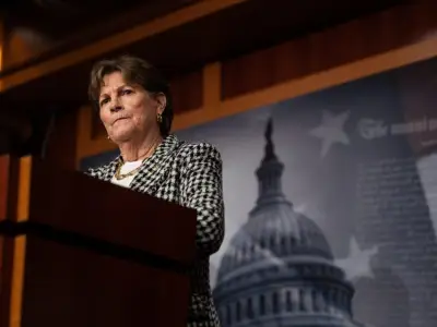 Democrats are so angry, one senator from New Hampshire faces blowback from her daughter