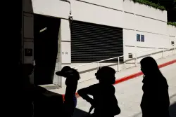 Federal judge orders government to stop blocking immigrant detainees from having access to lawyers