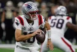 Patriots-Buccaneers preview: How Drake Maye, Mike Vrabel can win in Tampa Bay